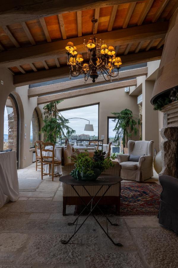 Agriturismo Poggio Il Castellare Montalcino Bagian luar foto