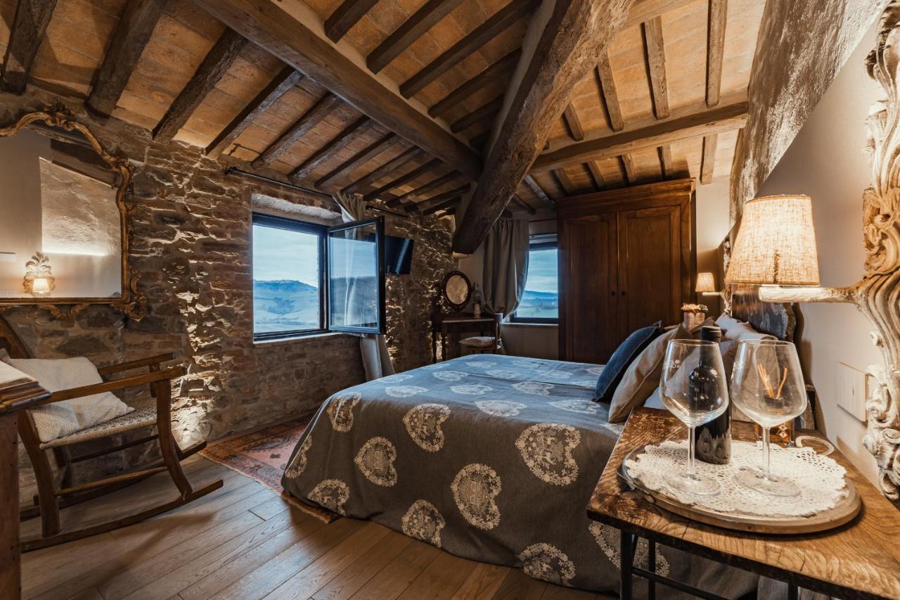 Agriturismo Poggio Il Castellare Montalcino Bagian luar foto